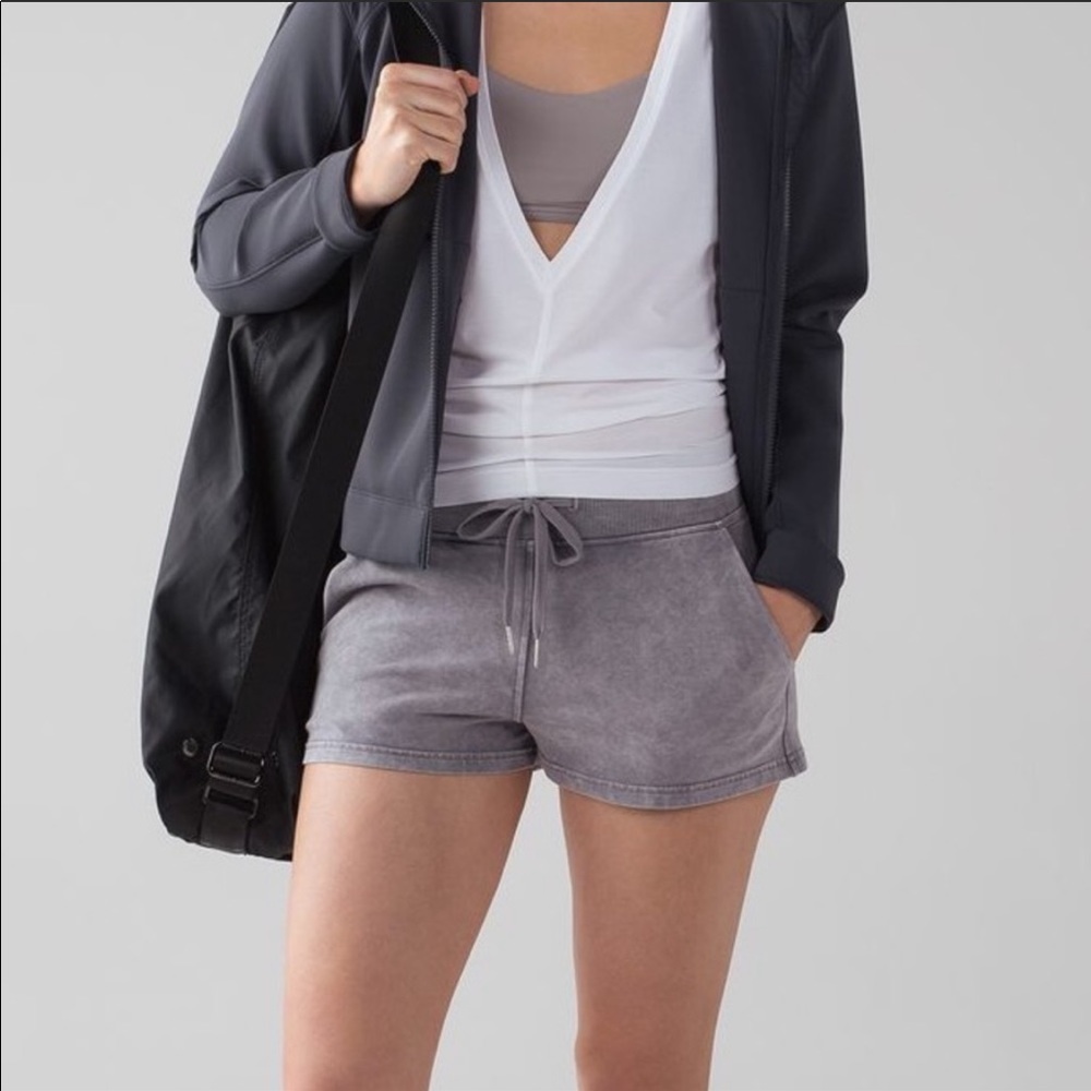 Lululemon Loop Back Shorts 2” - image 1